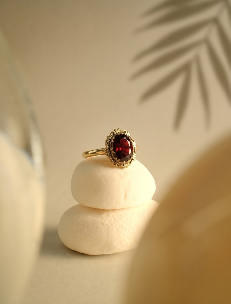 Lal Taşı Garnet Yüzük