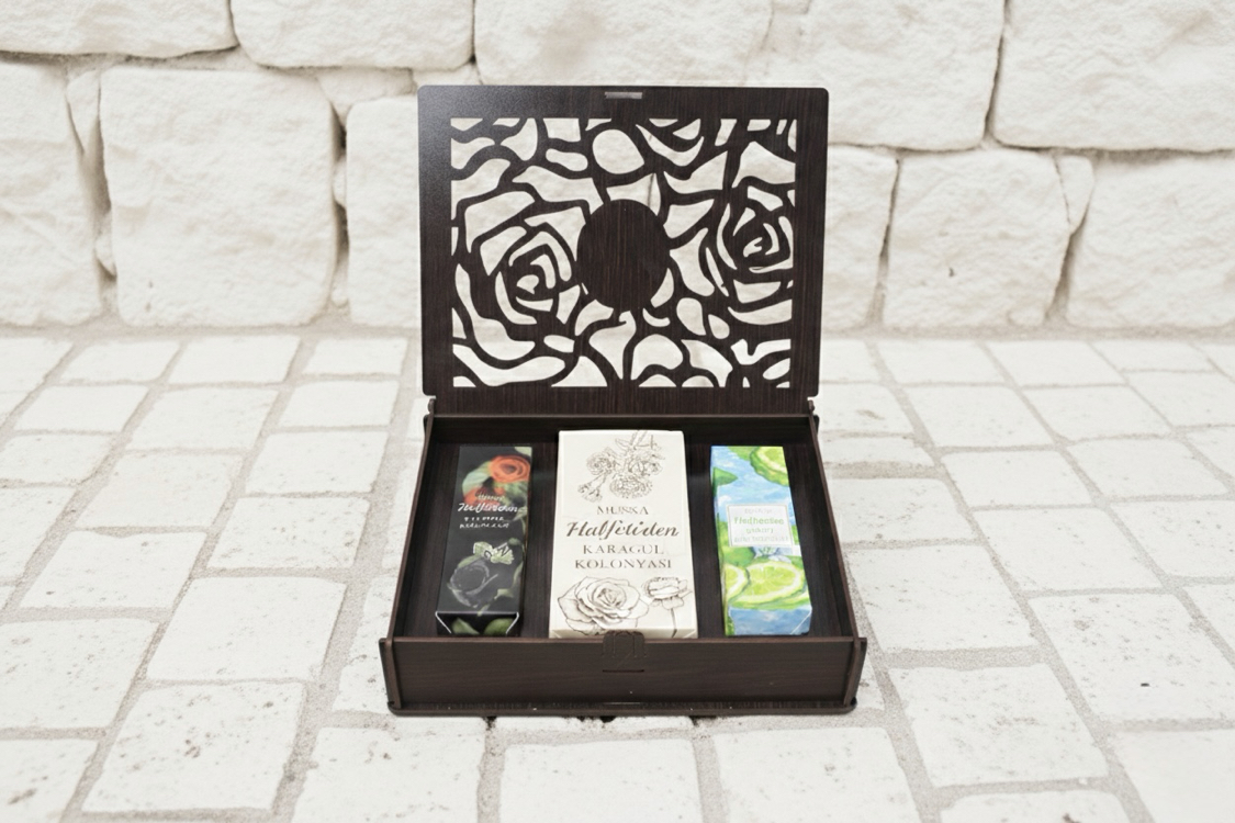 KARAGÜL VE KEBAT AHŞAP SET