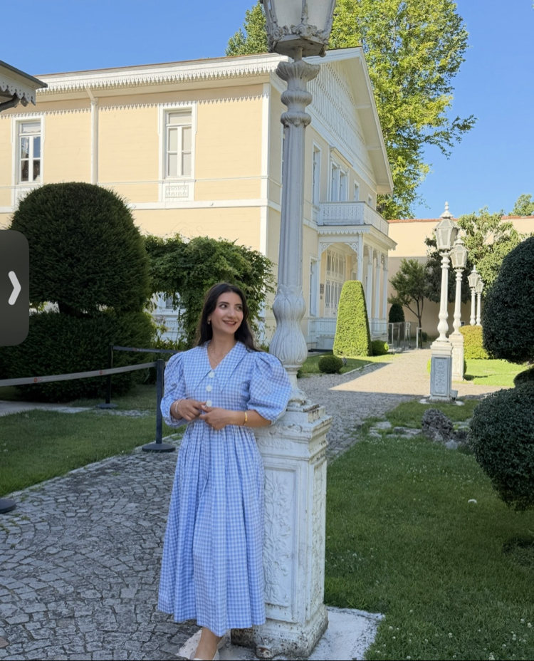 Mavi Yakalı Elbise 