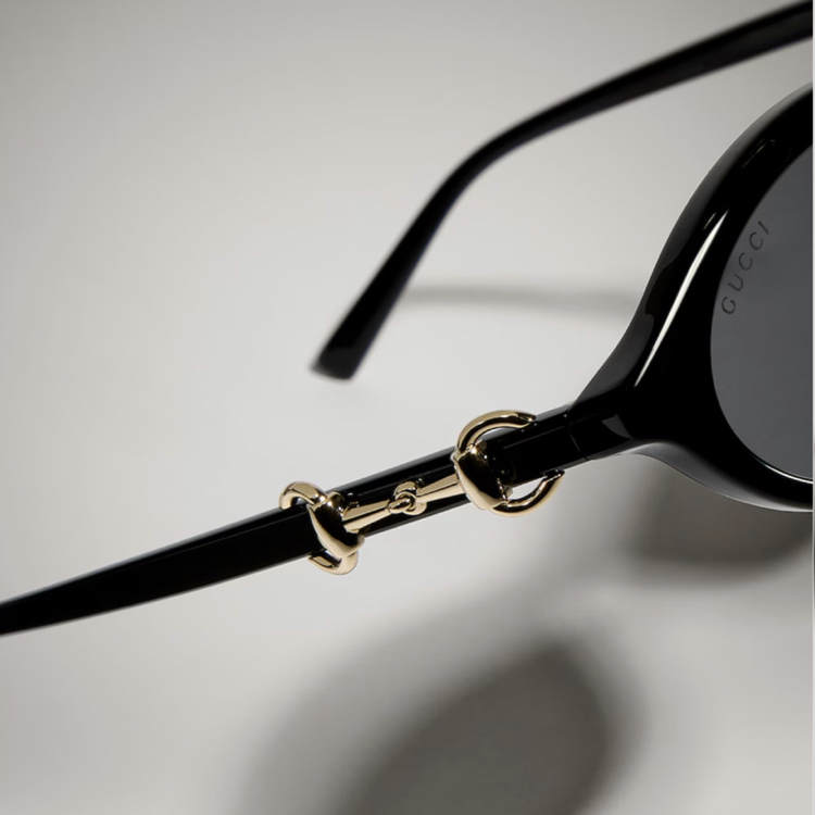 Gucci Oval-frame sunglasses