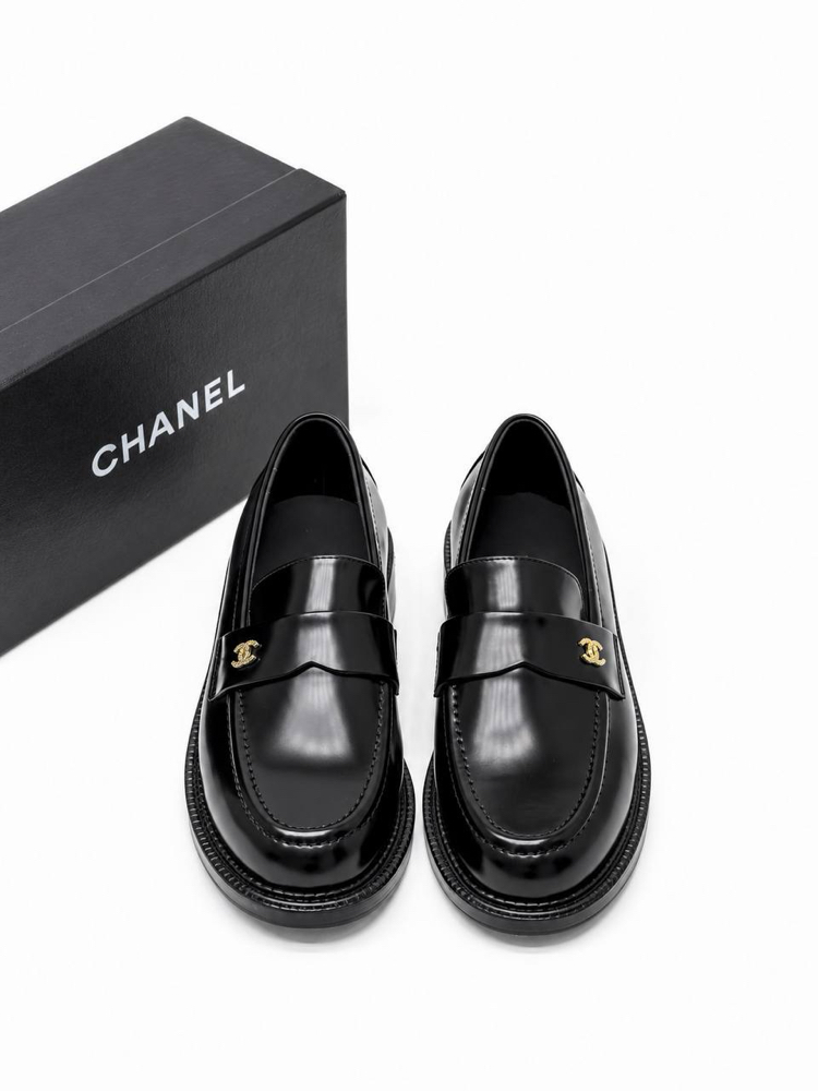 Chanel Siyah Deri Makosen
