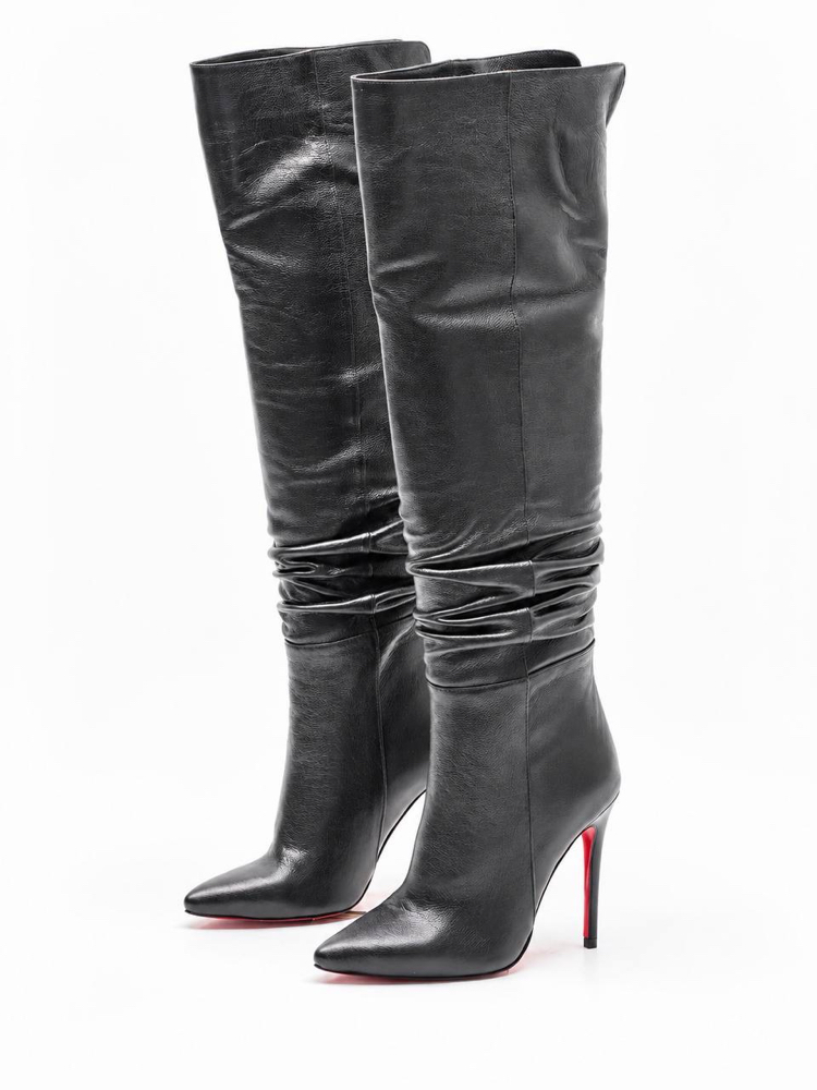 Christian Louboutin Siyah Topuklu Çizme