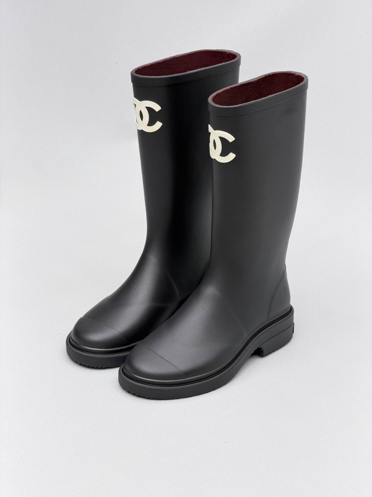 Chanel Rain Bot Black 