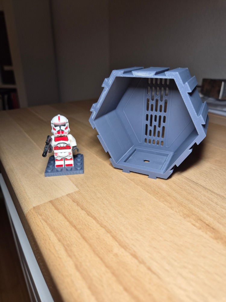 Lego Altıgen Minifigür Standı