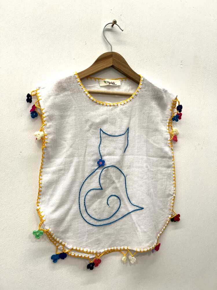 Kedi İşlemeli Keten Bebek Pareosu