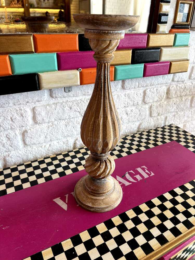 Tamamen El Boyaması Ahşap Şamdan