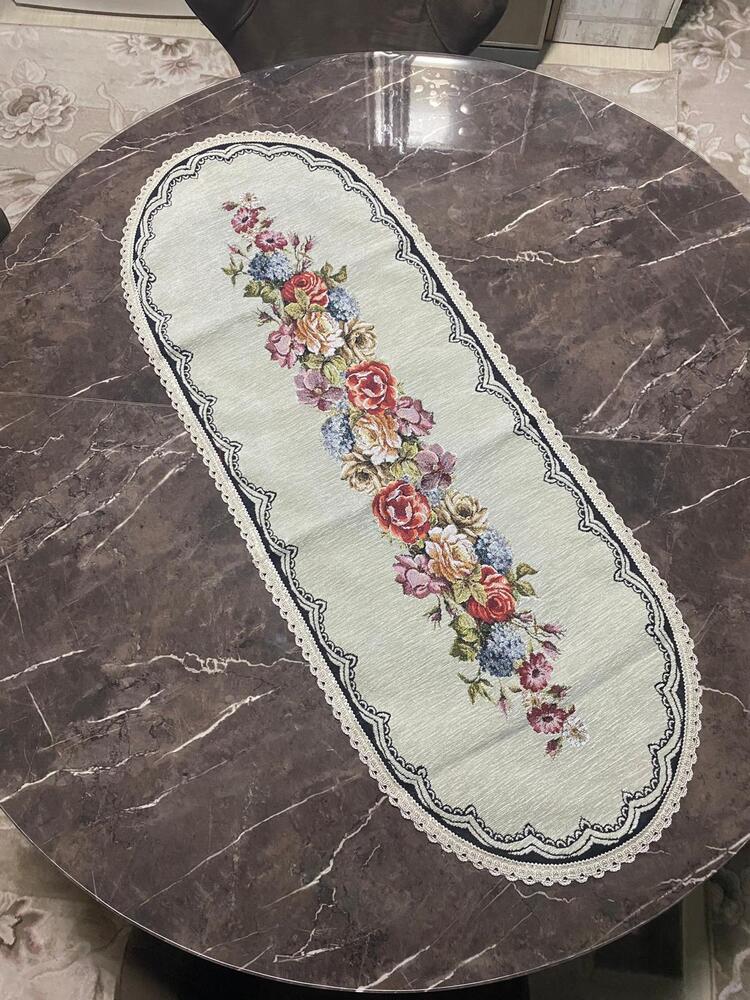 GOBLEN ŞÖNİLLİ RUNNER