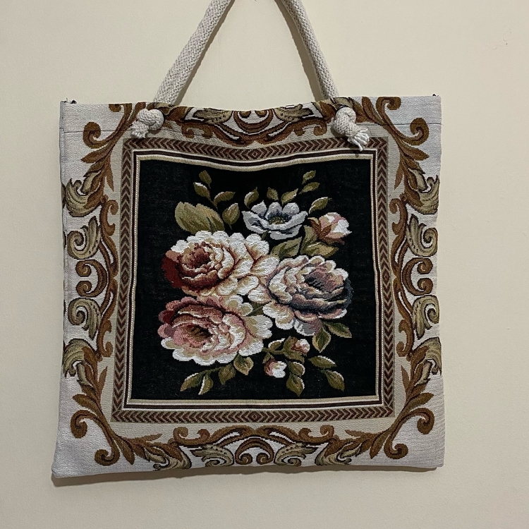 Goblen omuz ve plaj çantası