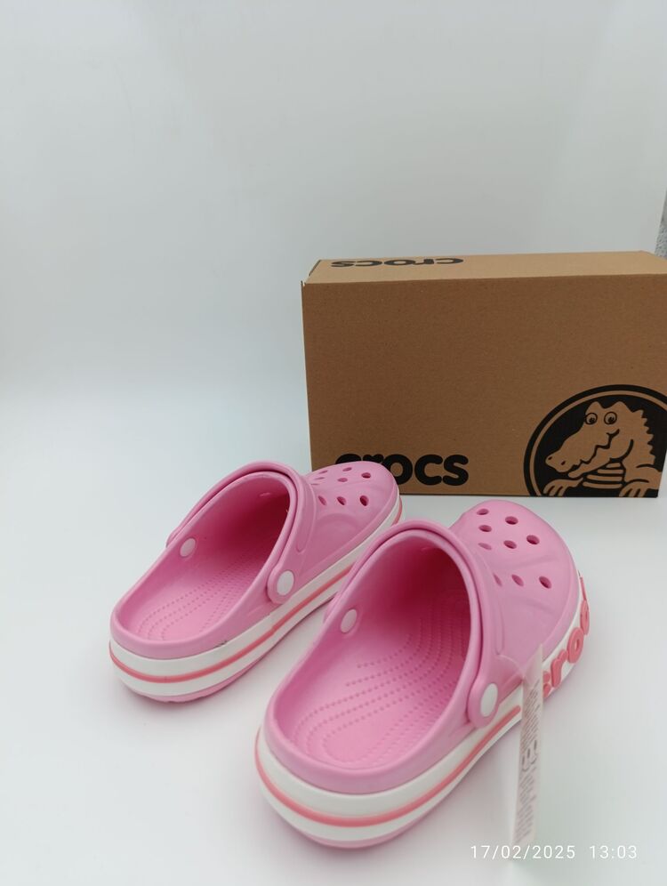 #Crocs