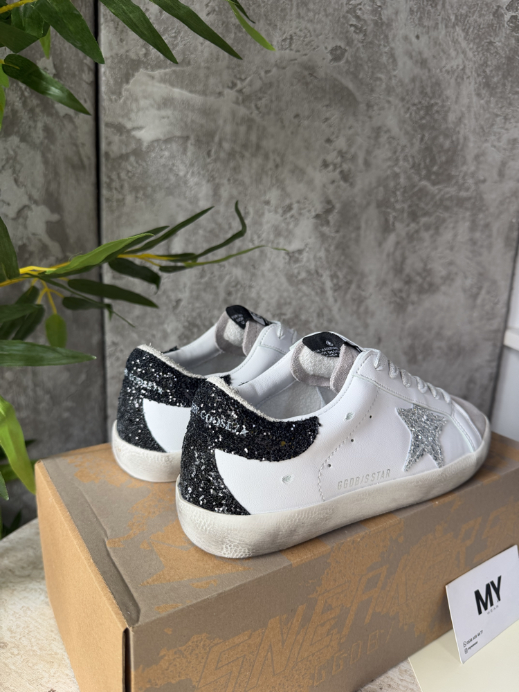 Golden Goose “Black/Silver” ⭐️