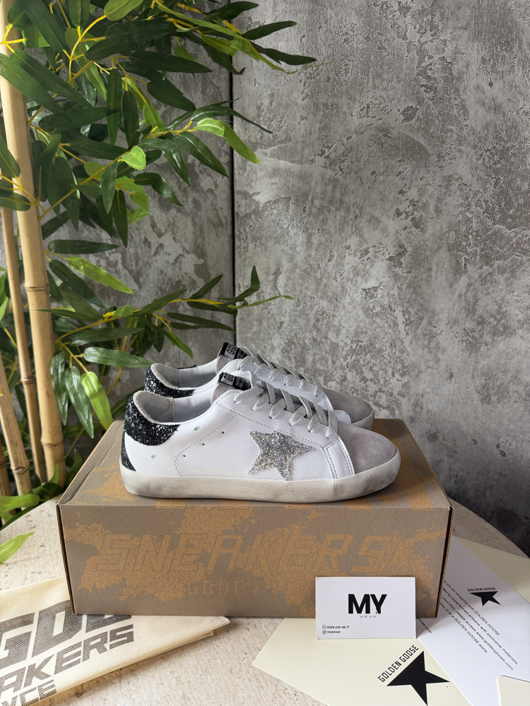 Golden Goose “Black/Silver” ⭐️