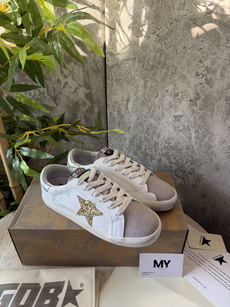 Golden Goose “Silver/Gold” ⭐️