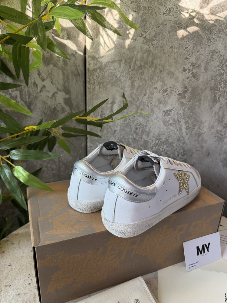 Golden Goose “Silver/Gold” ⭐️