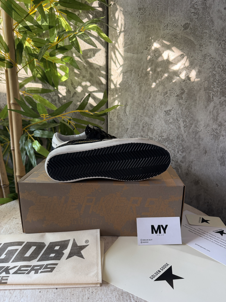 Golden Goose “Glitter Black” ⭐️