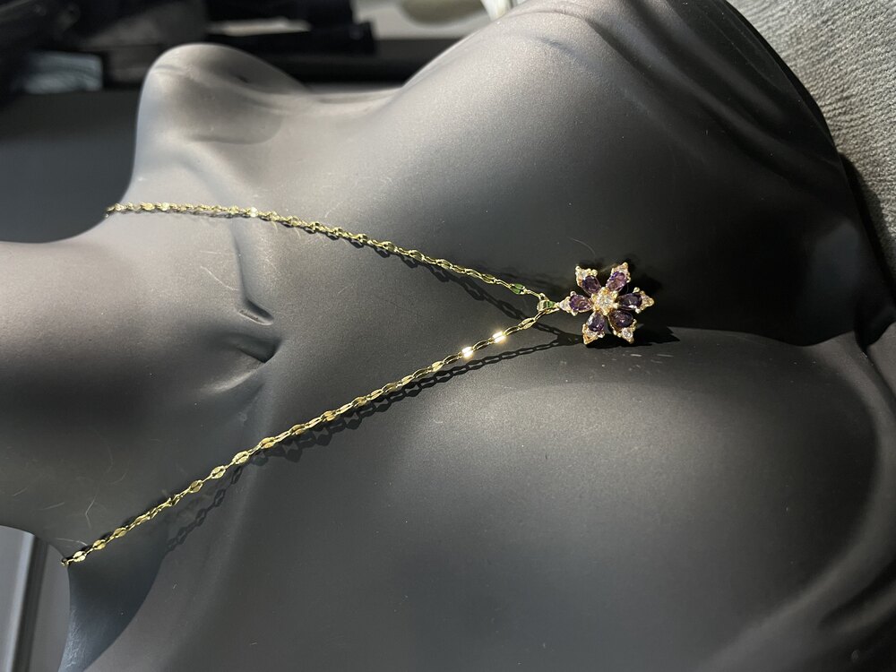 Mor Gold Lotus Çiçeği Kolye
