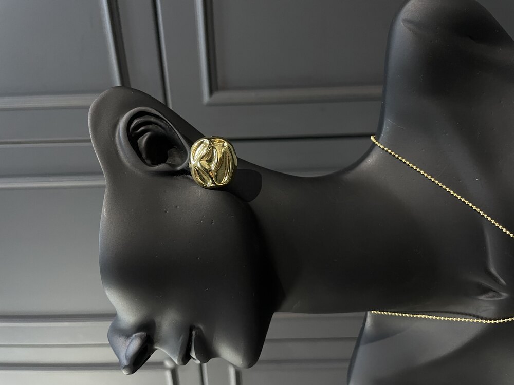 Gold Lv Kolye