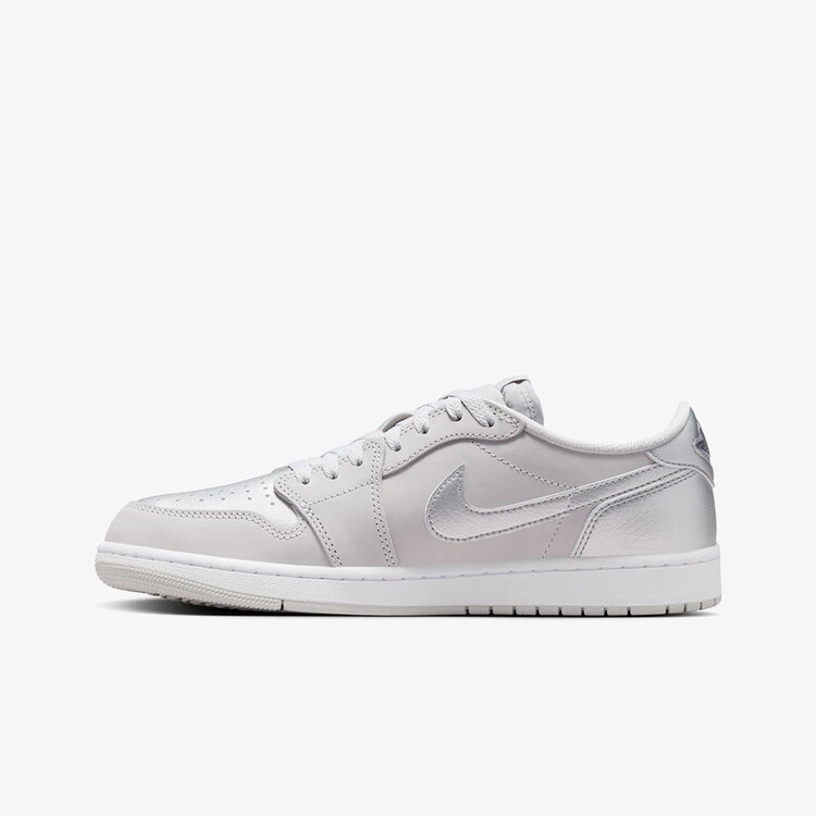 Air Jordan Low “Silver”