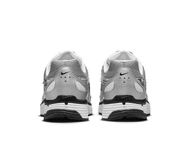 Nike P-6000 “Metallic Silver”