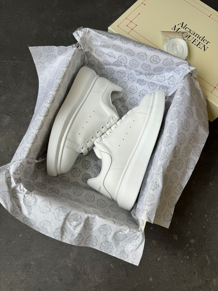 ALEXANDER MCQUEEN