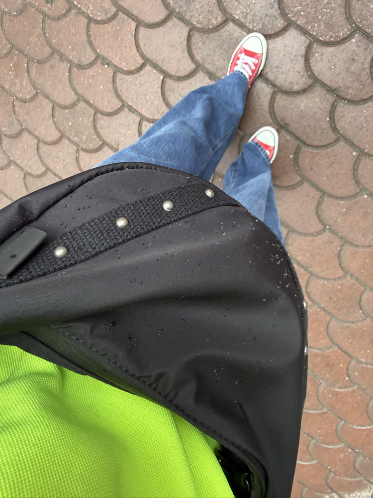 Uniq Color Black