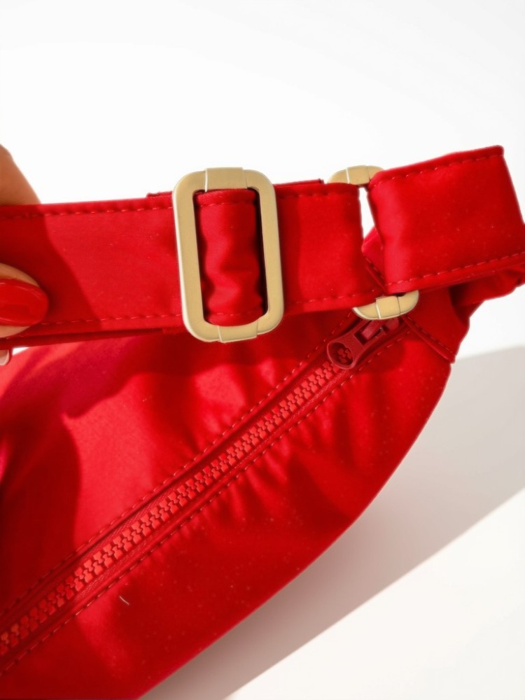 Uniq Red
