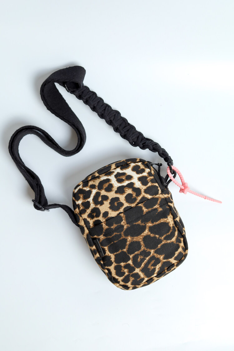 Nanni Brown Leo