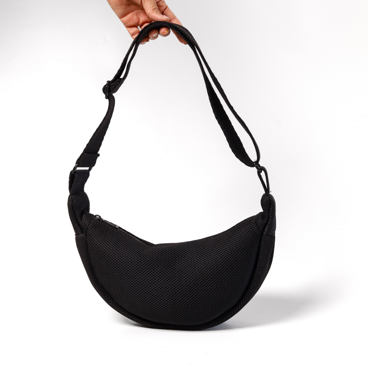 Uniq Black