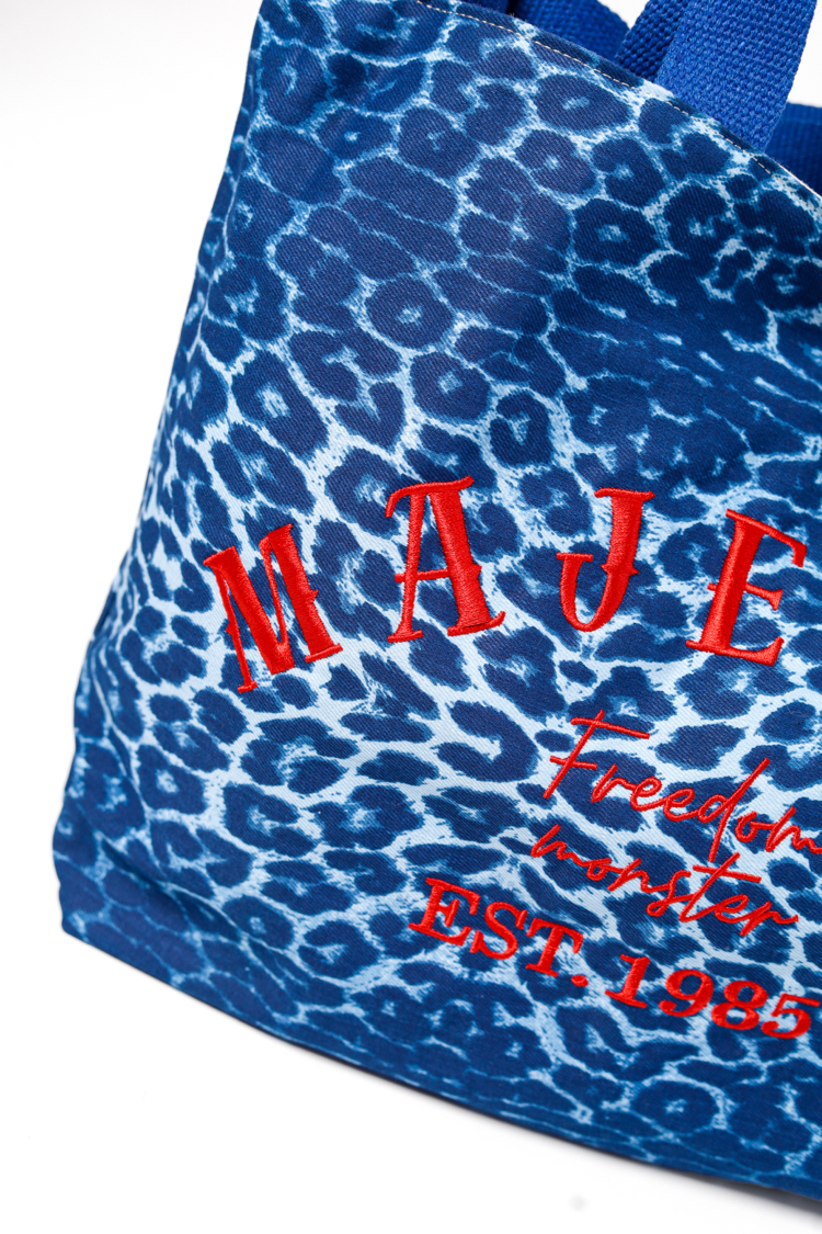 Majestic XL Denim Leo