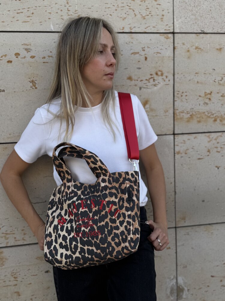 Majestic med red leo+askı