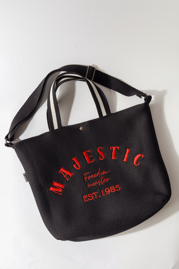 Majestic XL black