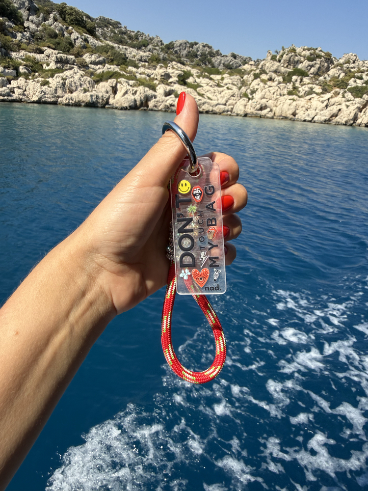 Kırmızı Charm