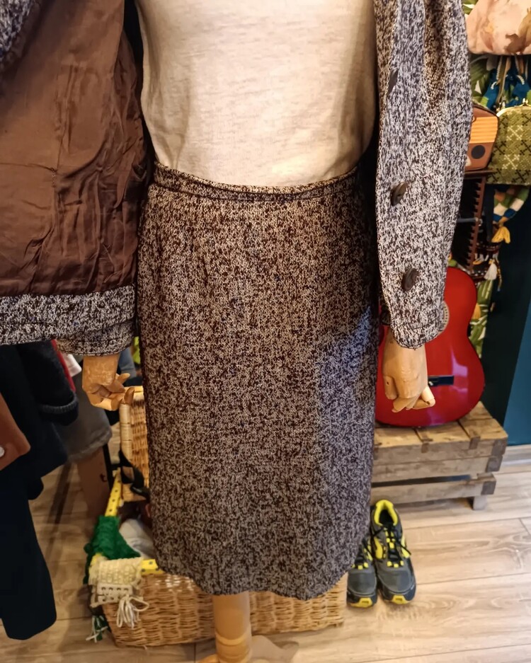 Tüvit etek ve ceketli vintage takım