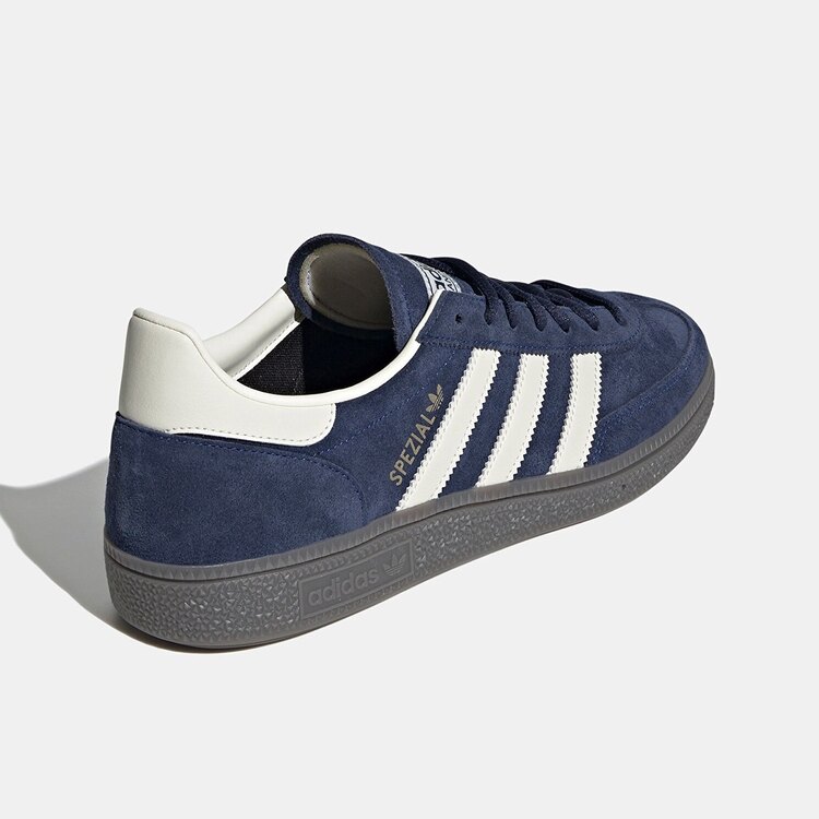 Spezial Lacivert