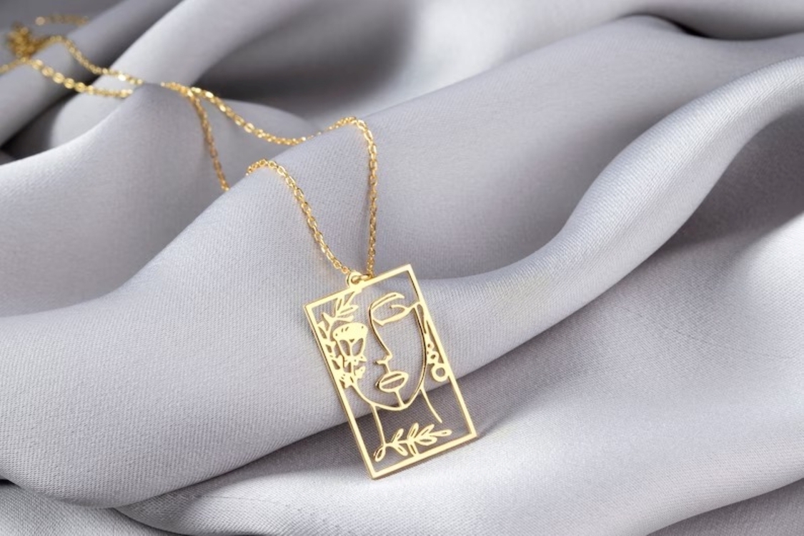 Navan 925 Ayar Gümüş Sanatsal Siluet Kolyesi (Gold, Silver ve Rose)