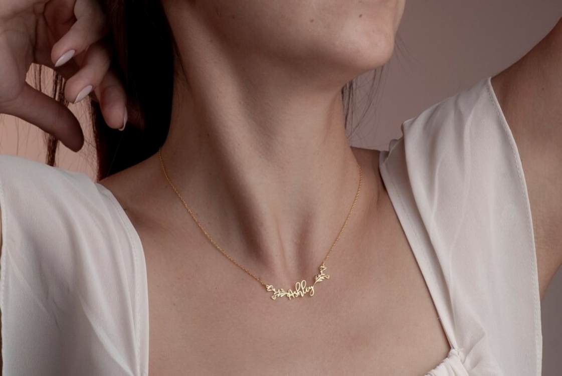 Navan 925 Ayar Gümüş Çiçek Motifli Kişiye Özel İsim Kolyesi (Gold, Silver ve Rose)
