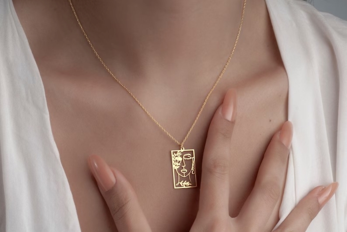 Navan 925 Ayar Gümüş Sanatsal Siluet Kolyesi (Gold, Silver ve Rose)