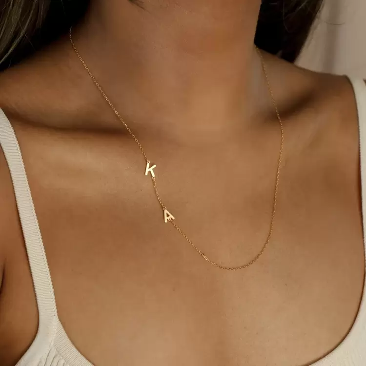 Off-Center Letter Necklace | Altın Kaplama | Özel Tasarım | Kutulu Hediye