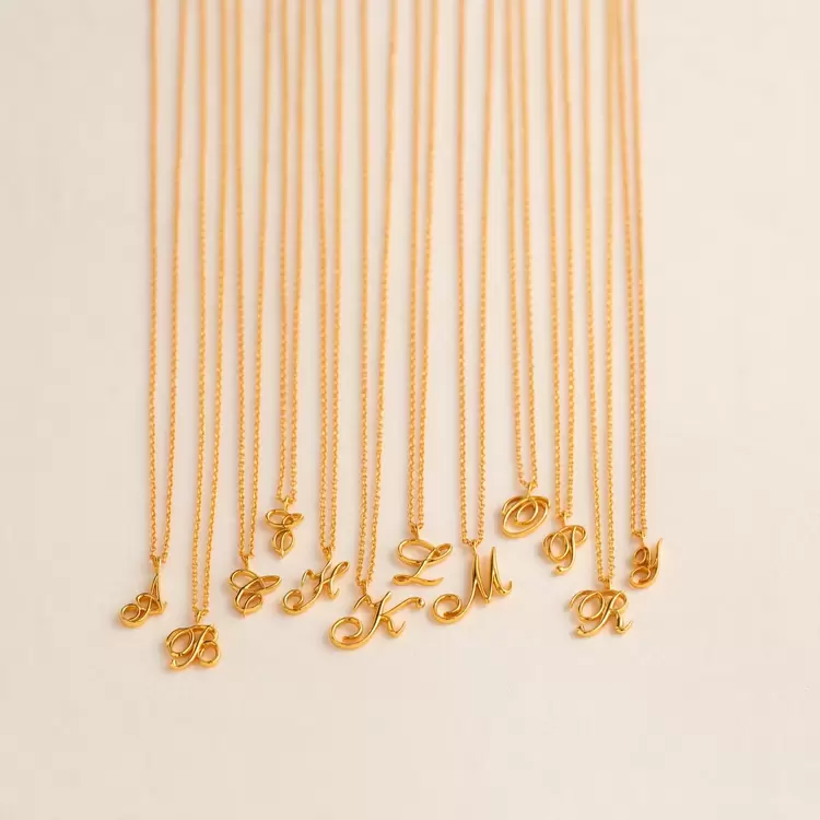 Script Initial Necklace | Altın Kaplama | Özel Tasarım | Kutulu Hediye