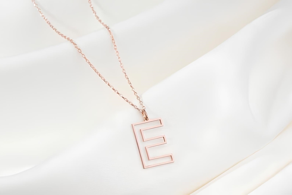 Navan 925 Ayar Gümüş Kişiye Özel Minimal Harf Kolye (Gold, Silver ve Rose)