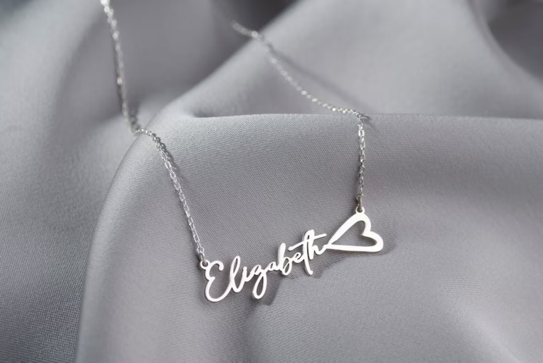 Navan 925 Ayar Gümüş Kalp Detaylı Kişiye Özel İsim Kolyesi (Gold, Silver ve Rose)