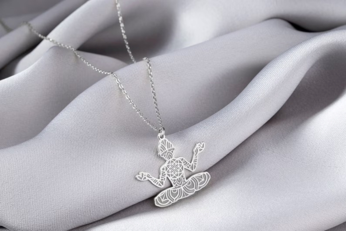 Navan 925 Ayar Gümüş Meditasyon ve Yoga Kolyesi (Gold, Silver ve Rose)