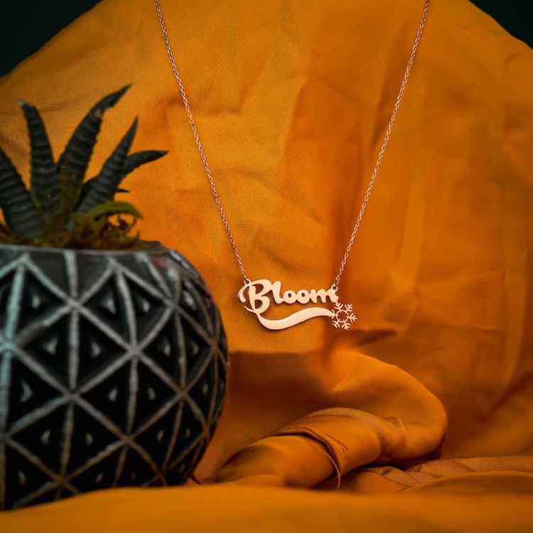 Navan 925 Ayar Gümüş Bloom Çiçek Açan Tasarım Kolye (Gold, Silver ve Rose)