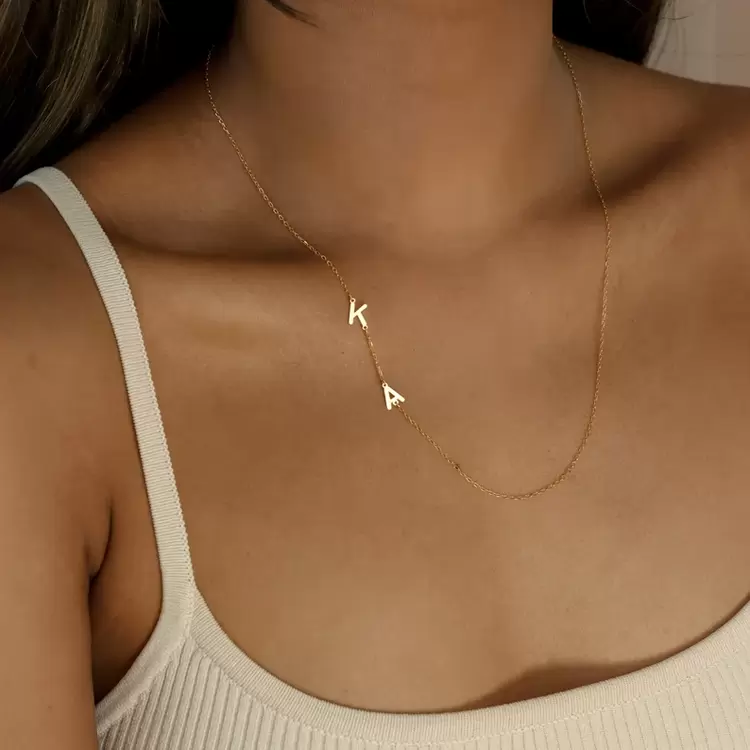 Off-Center Letter Necklace | Altın Kaplama | Özel Tasarım | Kutulu Hediye