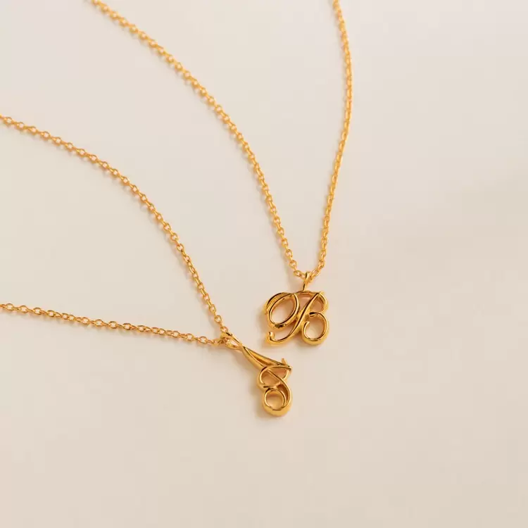 Script Initial Necklace | Altın Kaplama | Özel Tasarım | Kutulu Hediye
