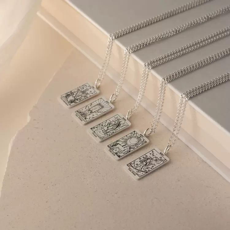 Tarot Card Pendant Necklace | Altın Gümüş Rose Kaplama | Özel Tasarım | Kutulu Hediye