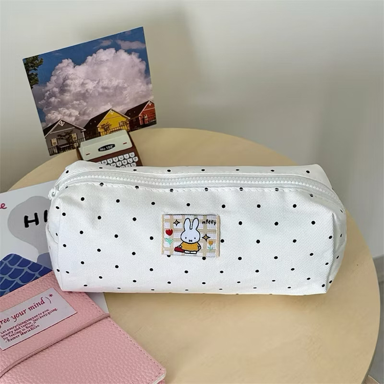 miffy polka dot aesthetic pencil case sevimli tavşan kalemlik modeli