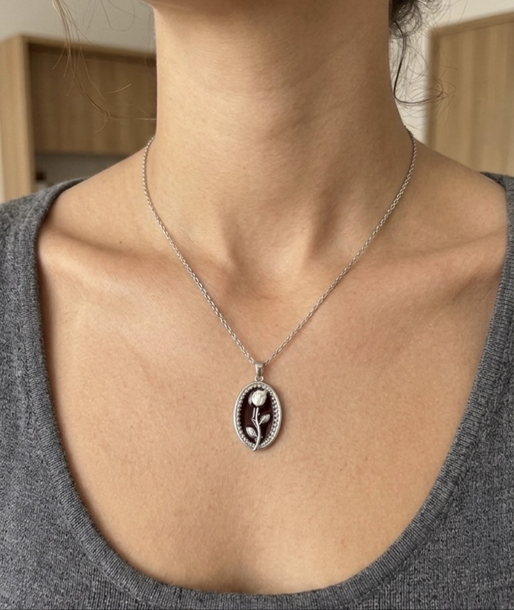Rose charm Kolye | Silver