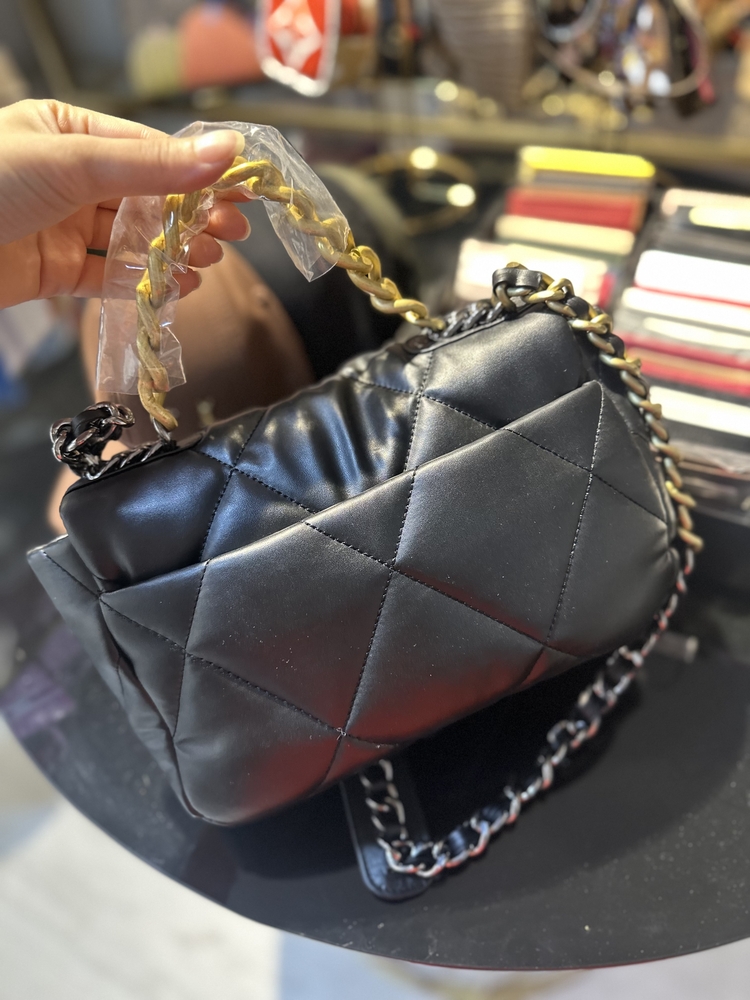 Chanel 19 Çanta