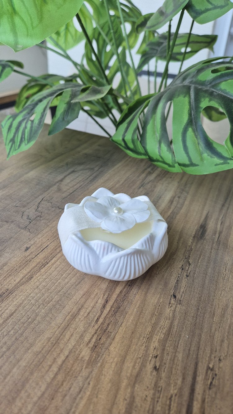 Lotus Mum