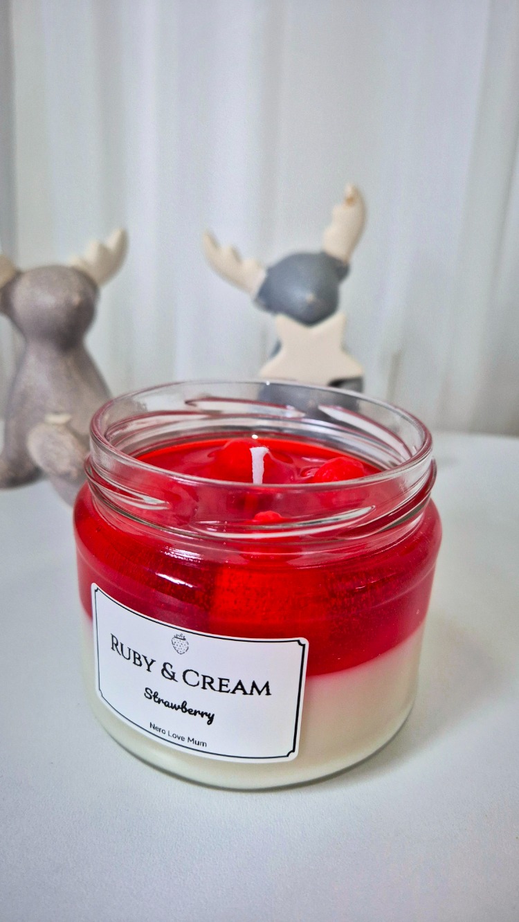 Ruby & Cream Strawberry
